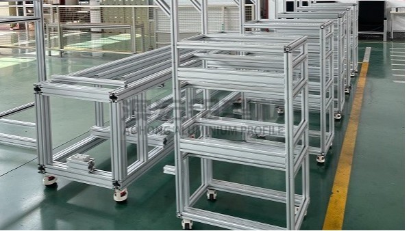 設備鋁型材框架有哪些常見的連接方法？